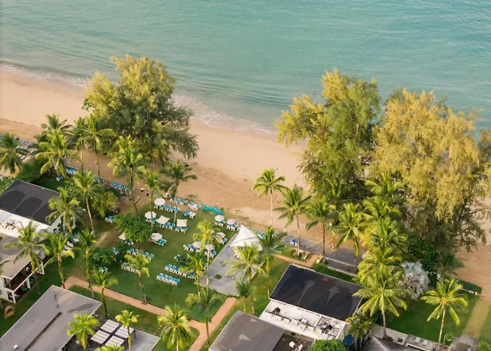 The Briza Beach Resort, Khao Lak Sha Extra Plus